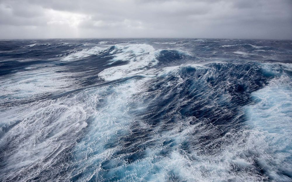 Force 10 winds and waves_83A8155-Drake Passage, Southern Ocean.jpg