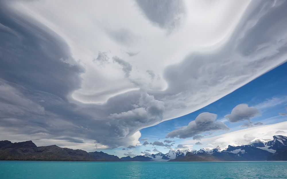 Lentil clouds over Cumberlands East Bay_83A4659-Grytviken, South Georgia Island.jpg