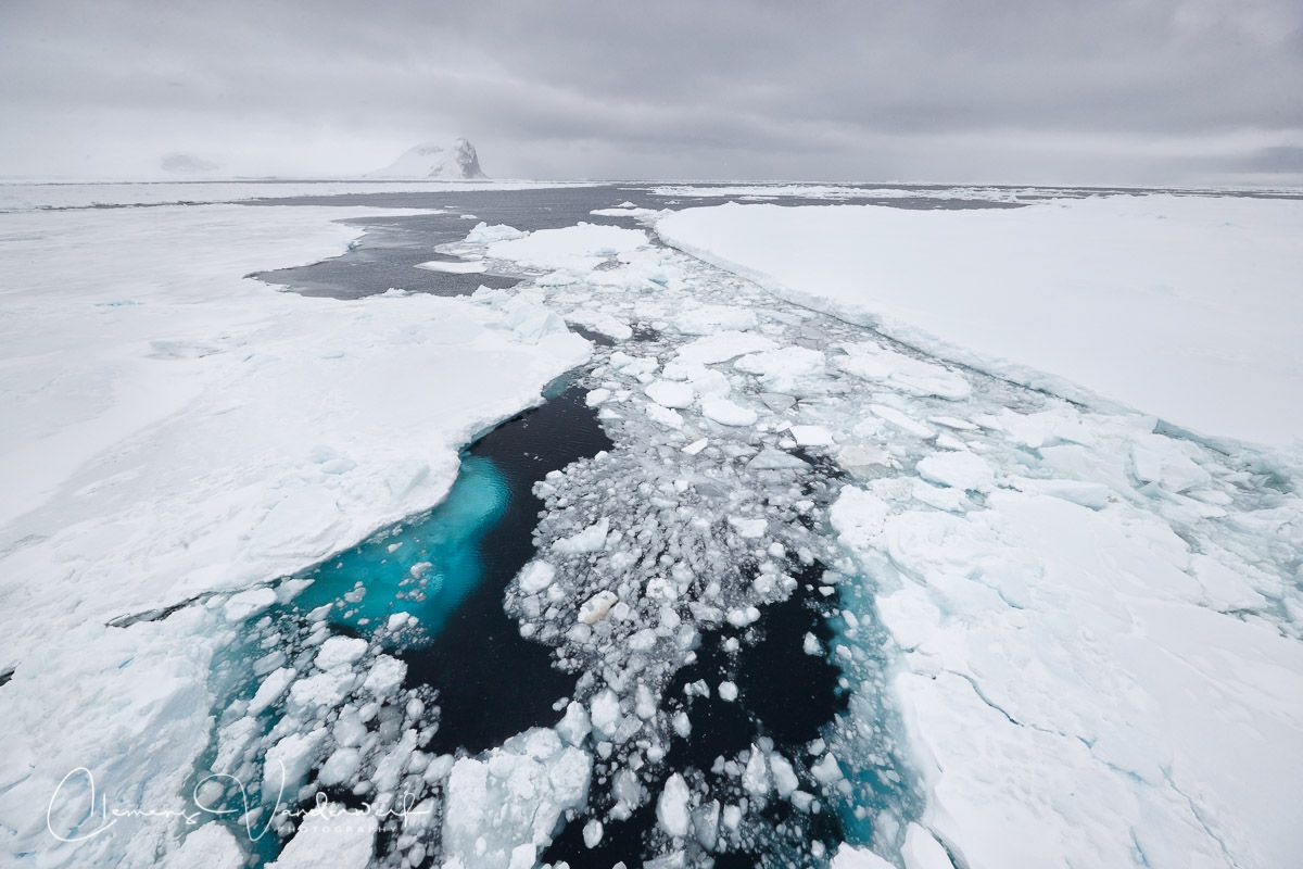sea-ice-getting-pushed_a3i7143-antarctic-sound-antarctica.jpg