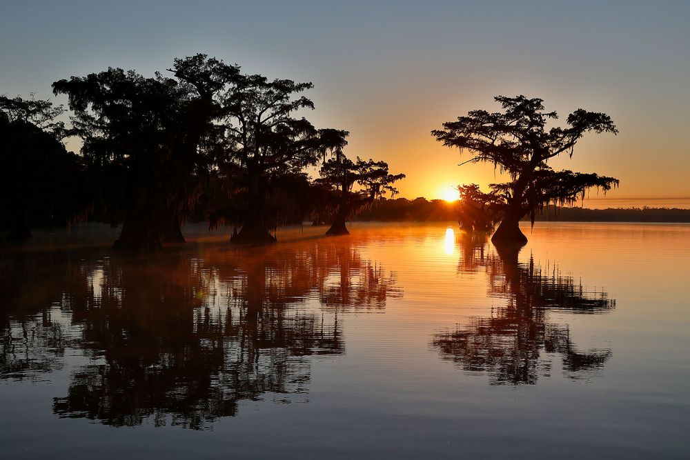 Sunrise-at-Lake-Fausse-Point-II_83A6012.jpg
