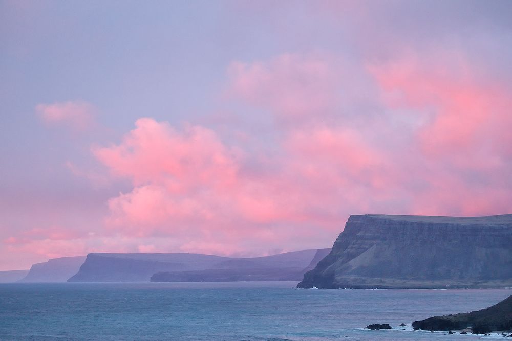 West-Fjord-cliff-at-sunset-light_A3I3463-Latrabjarg,-West-Iceland.jpg