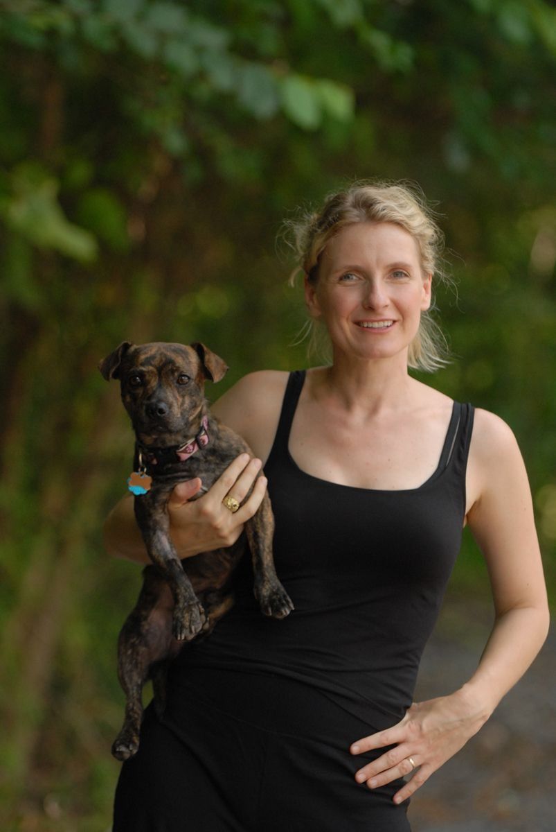 imgi_45_28_0_110_1elizabethgilbert.jpg