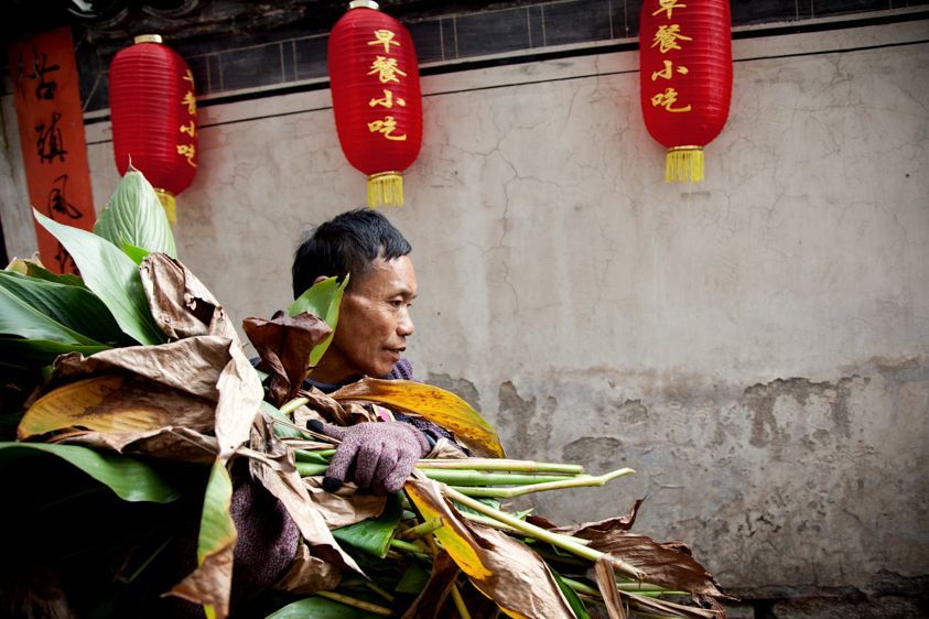 Hongcun Ancient Village, China,  Copyright Melissa Lynn 2019 Chinese Village Worker
