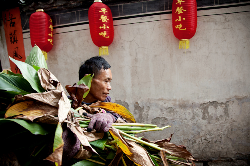 Hongcun Ancient Village, China, Copyright Melissa Lynn 2019 Chinese Village Worker
