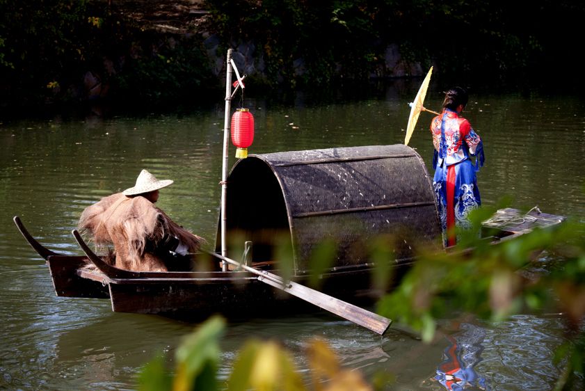 Xiu Li  Ancient Village, China,   Copyright Melissa Lynn 2019 Sampan