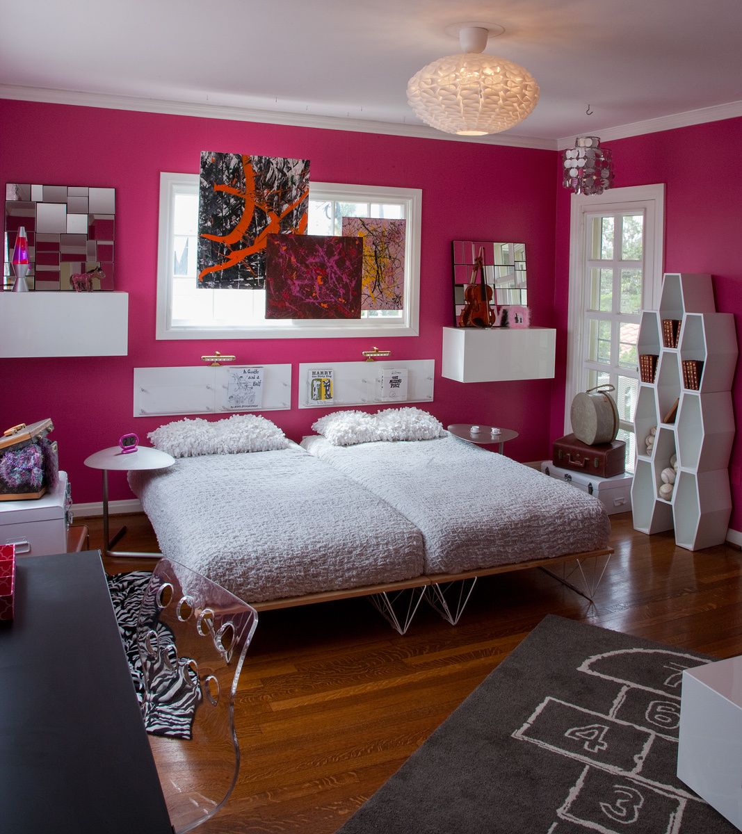 Honorable mention in the "CB2 The Selby is in your place contest"