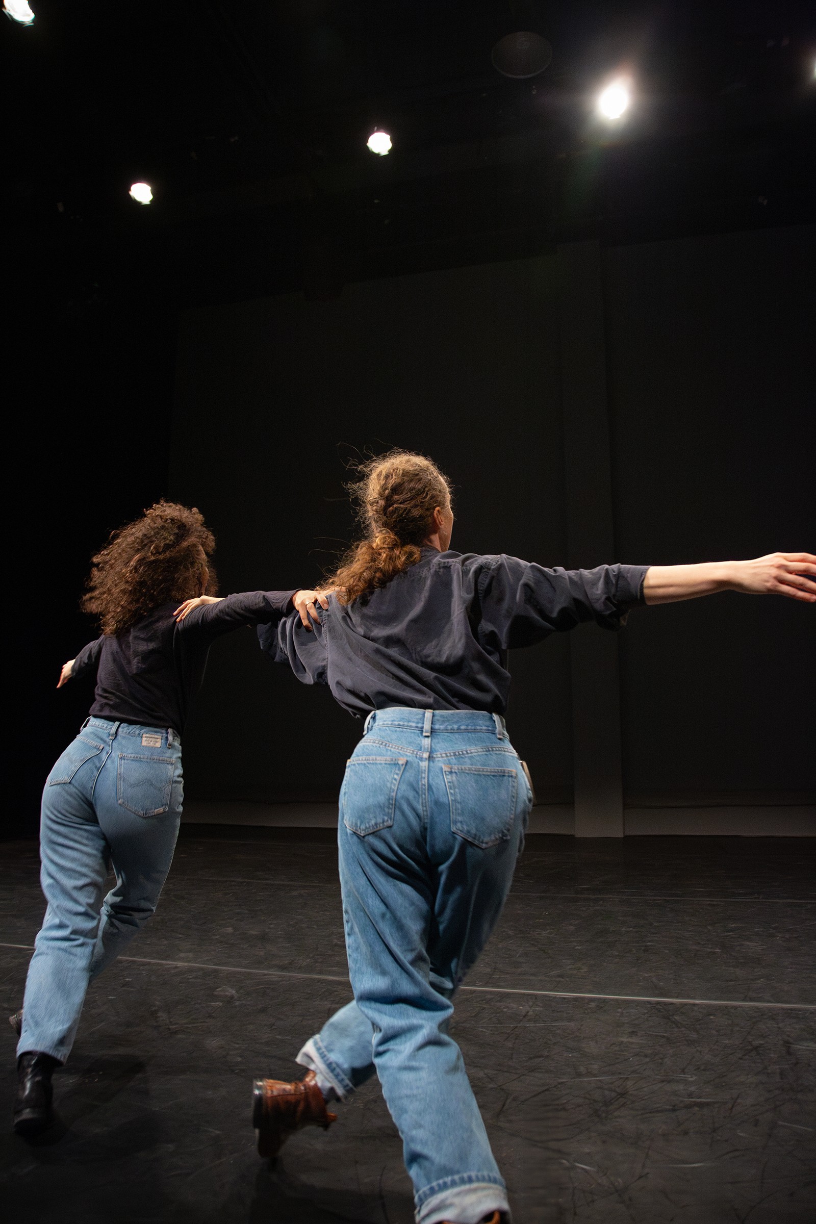 LABAlive Other 2r-1841_web.jpg