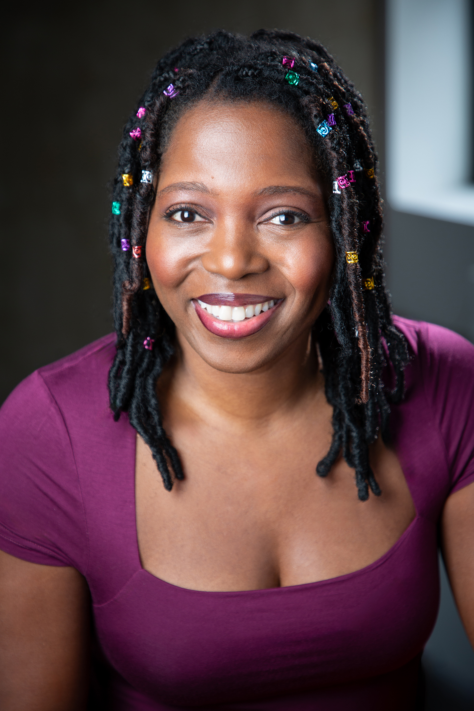 Kubbi – Versatile Commercial Headshot