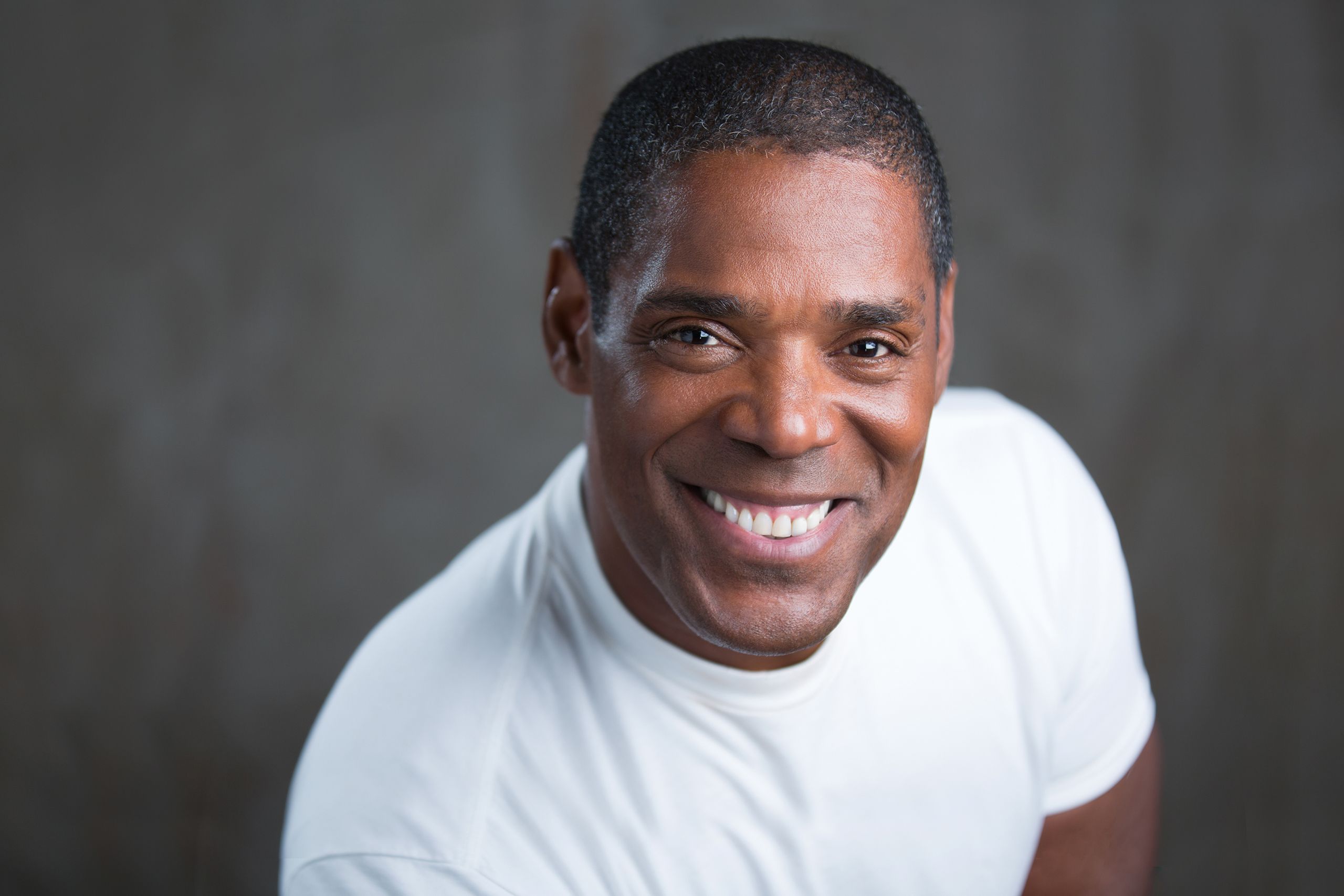 Kyle Everett Taylor – Versatile Actor Headshot