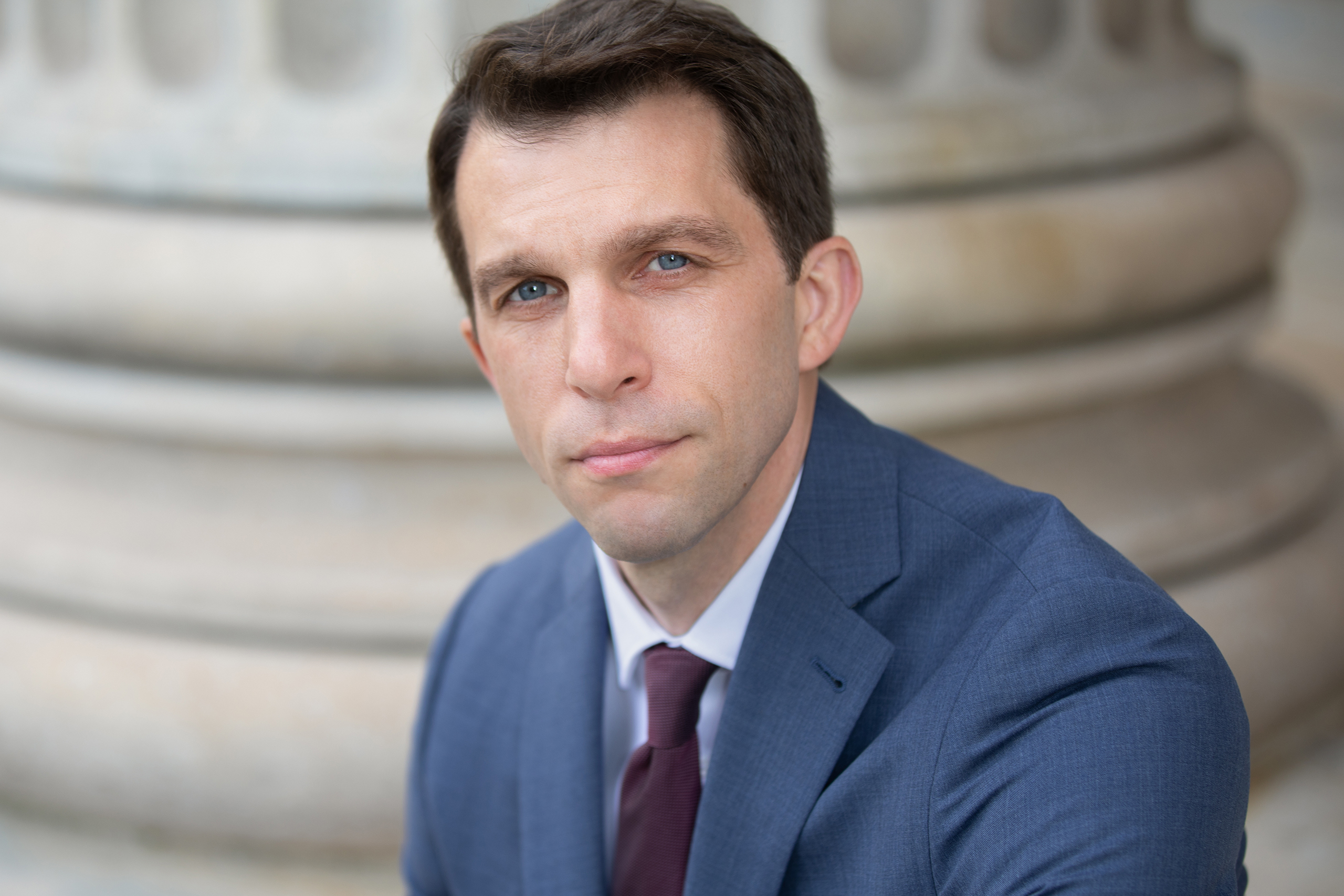 Greg Phelps - Theatrical Headshot - Versatile Shot - Legit Headshot