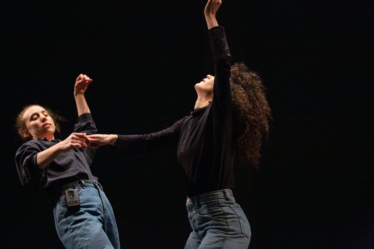 LABAlive Other 2r-1975_web.jpg