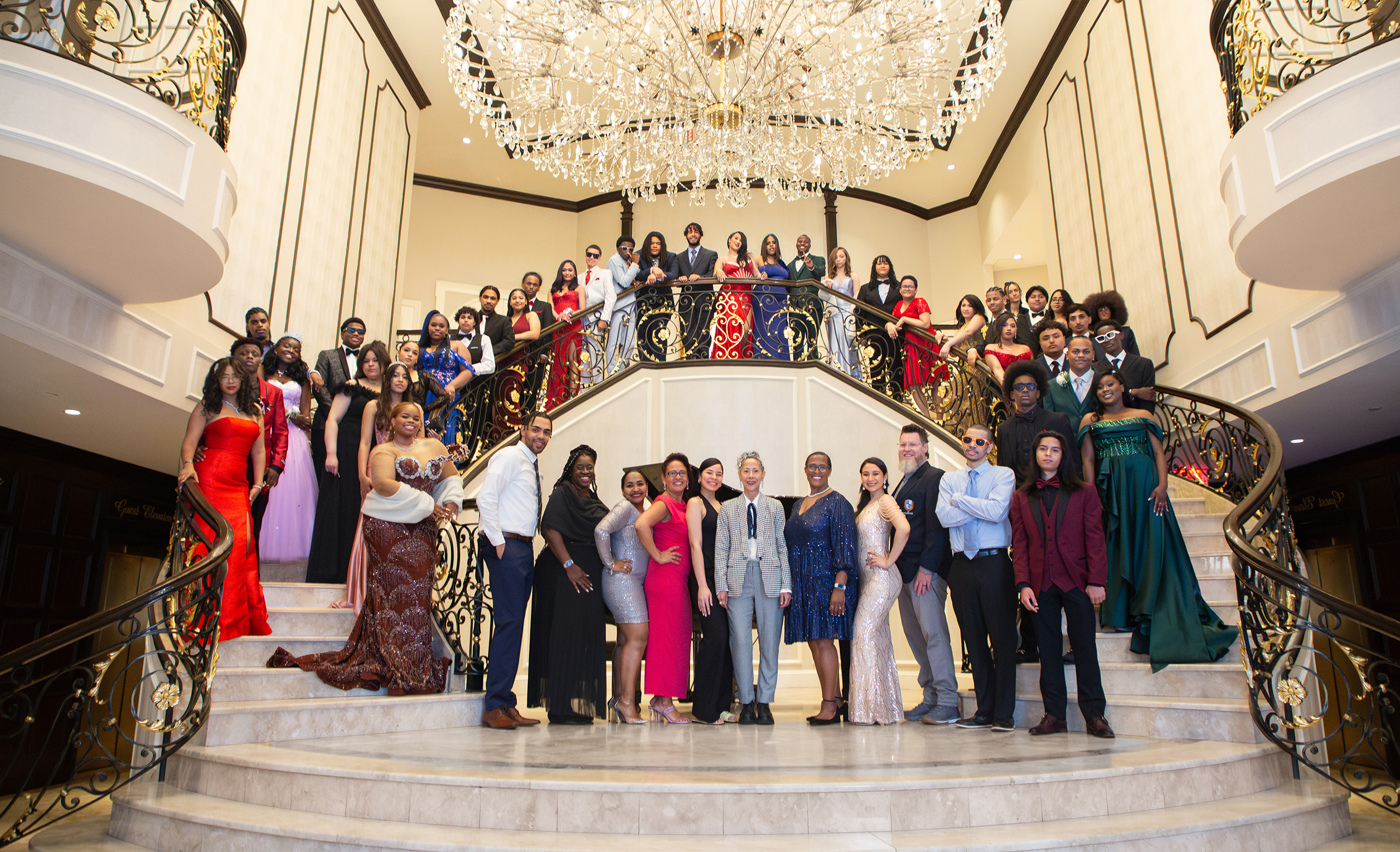 Prom Group Portrait – Surf Club Grand Staircase