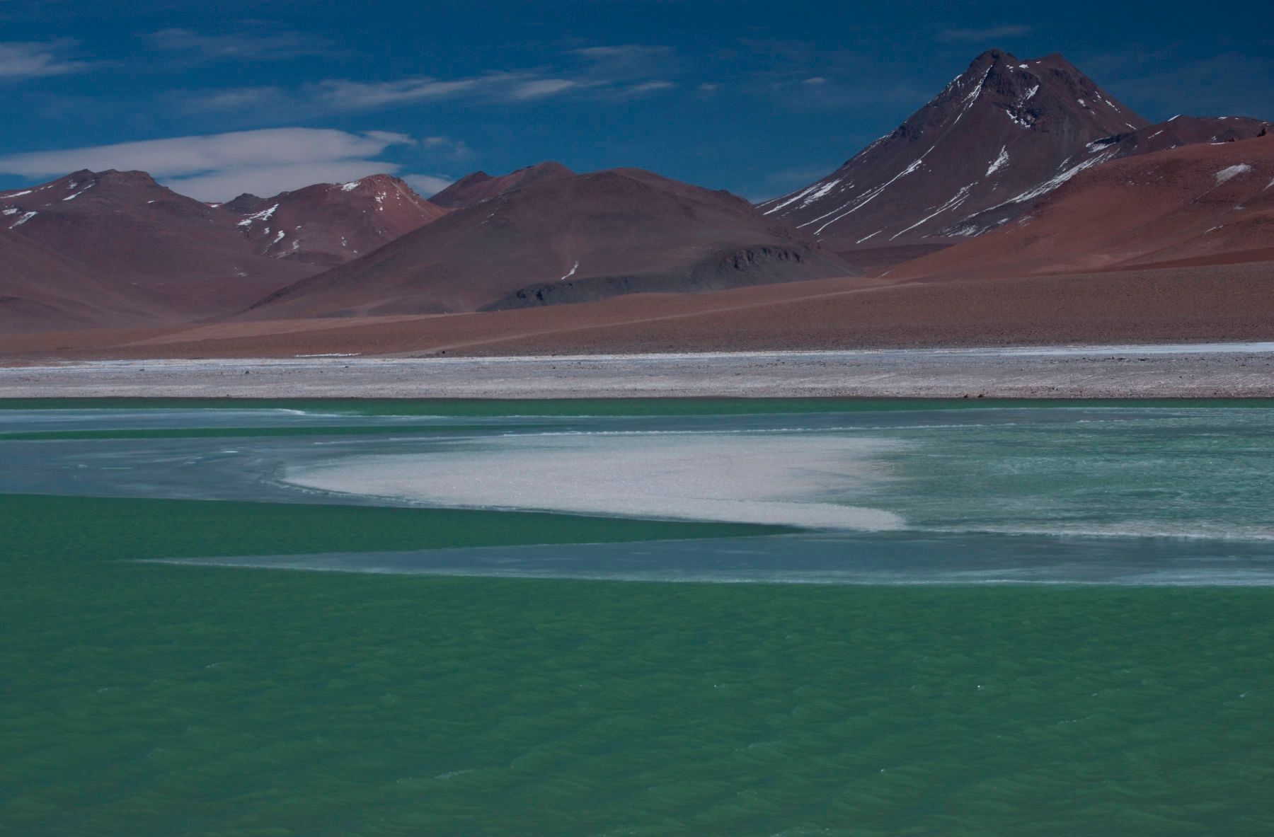 1atacamadesertlagoon