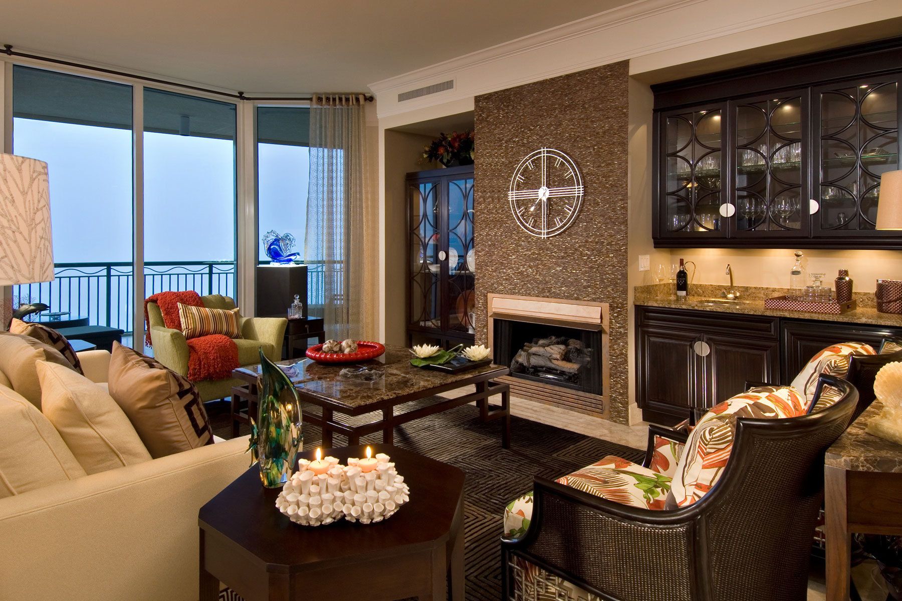 Living Spaces Foxworthy's Interiors