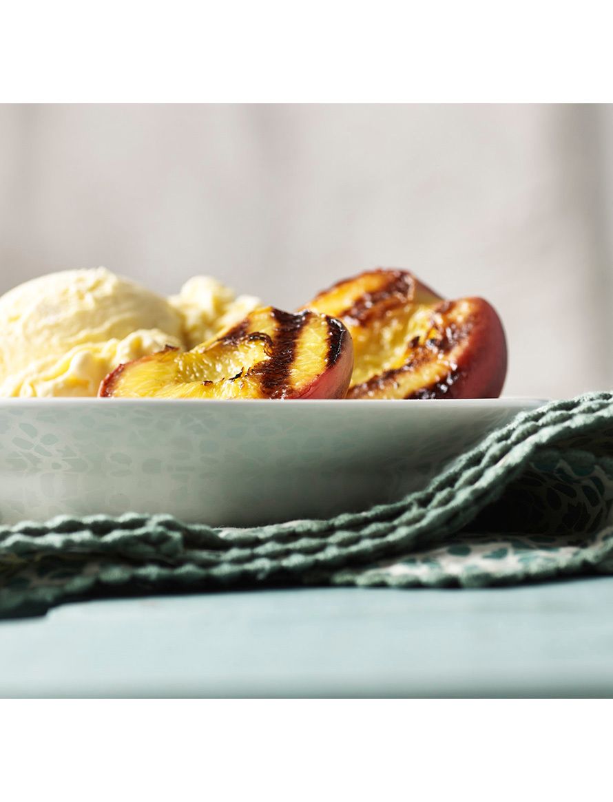 1grilledpeachesandicecream.jpg