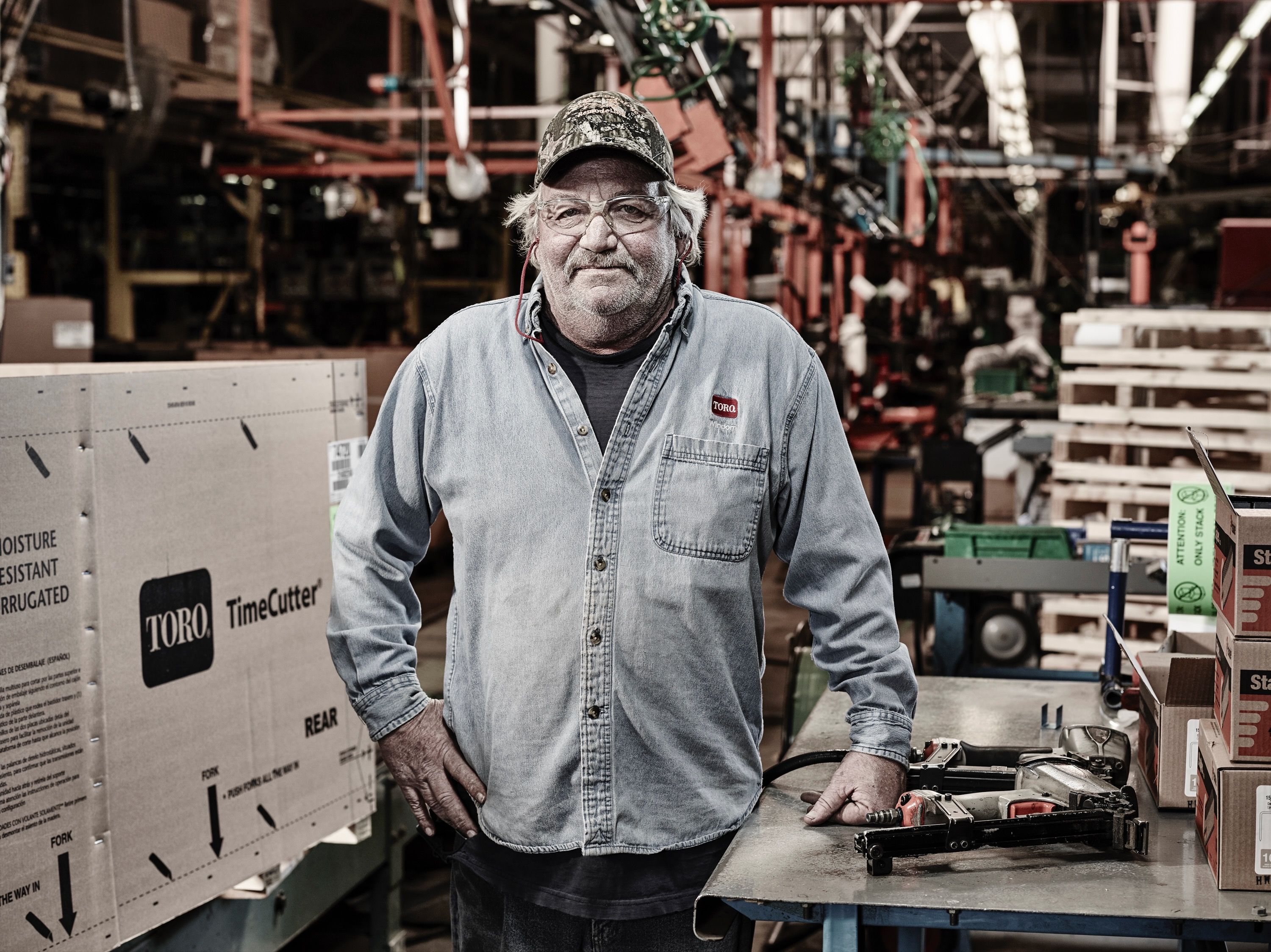 Industrial portrait Windom_206_ipad.jpeg