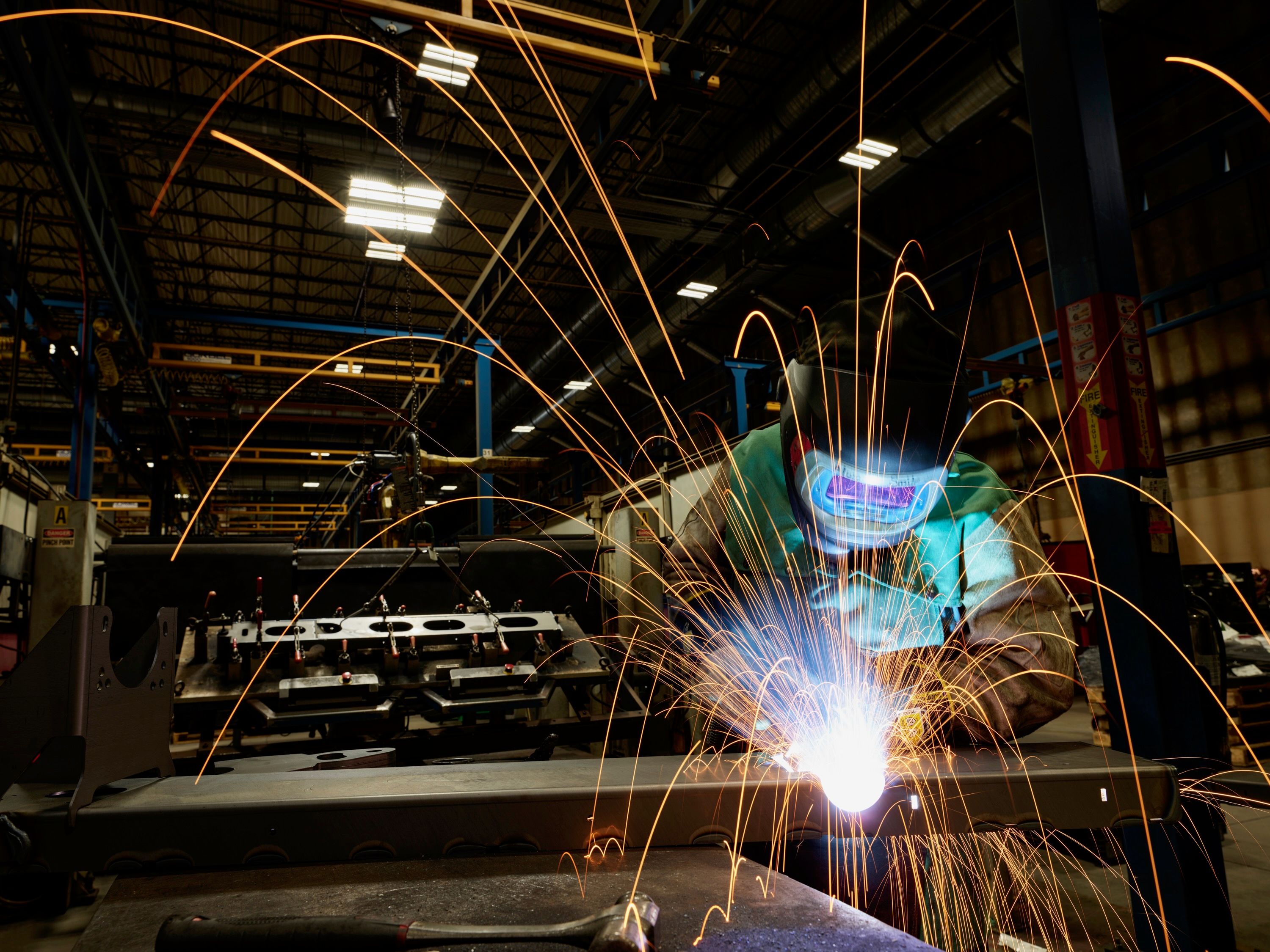 Industrial portrait WWW_TONI_109_ipad.jpeg