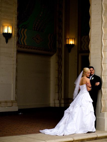 Bride and groom outside the Casino Building in Catalina Island.