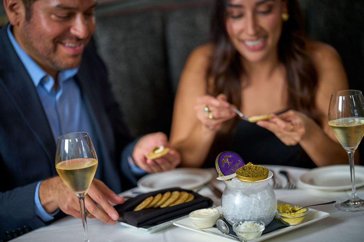 Couple dining lifestyle restaurant photographer Texas