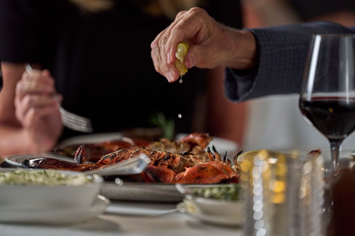 Lobster Lemon Squeeze Photography