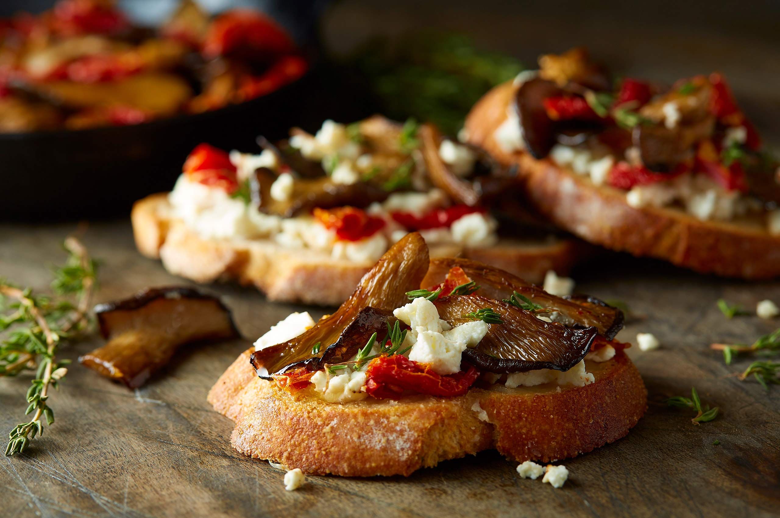 roasted-mushroom-sundried-tomato-toast.jpg
