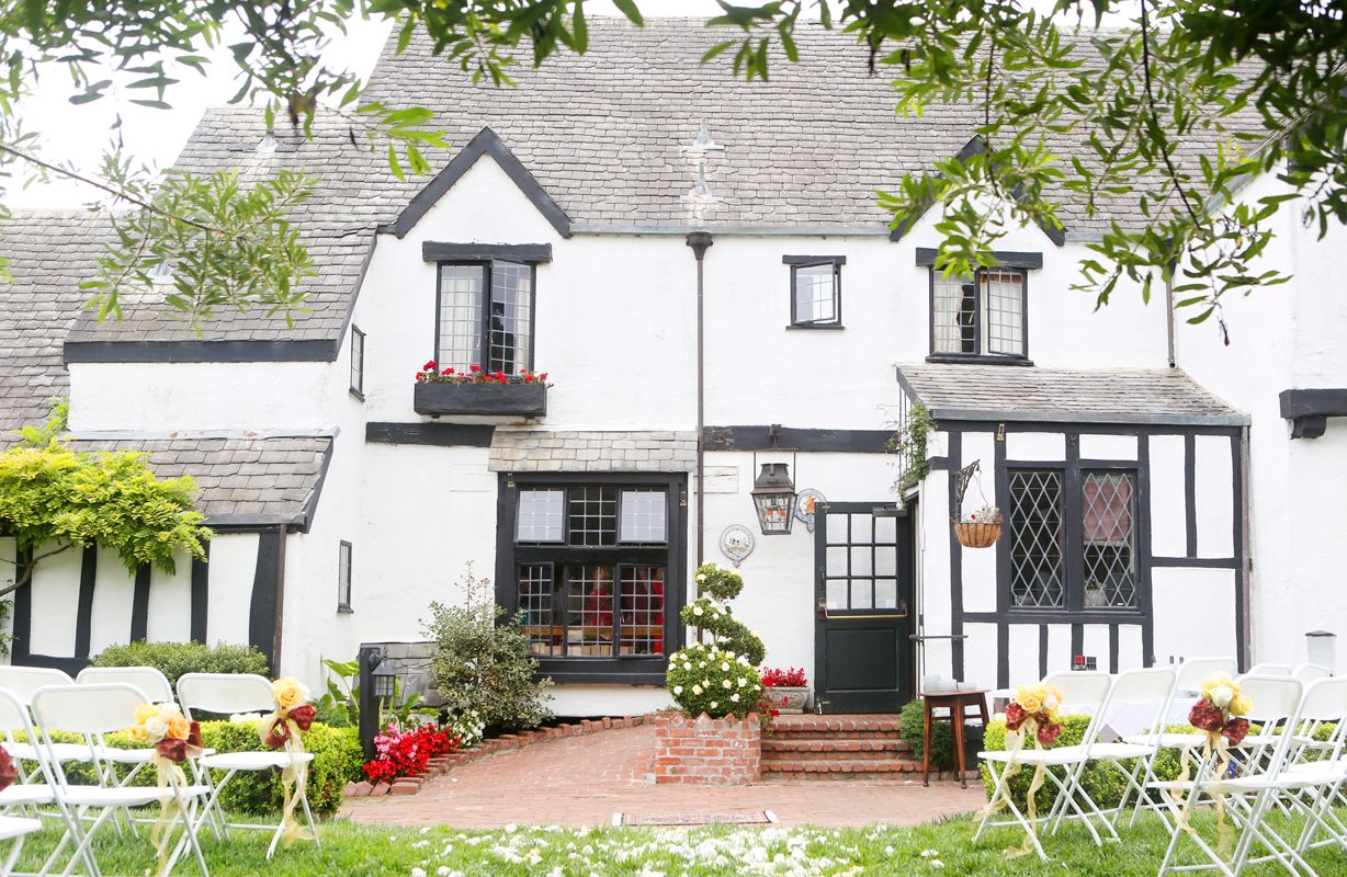 Wedding at Pelican Inn at Muir Beach