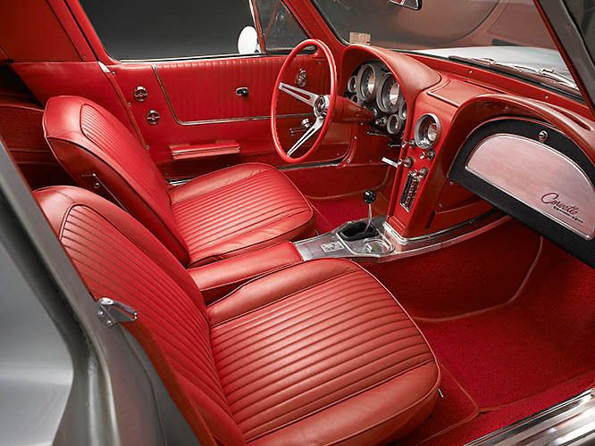 1r63_vette_interior