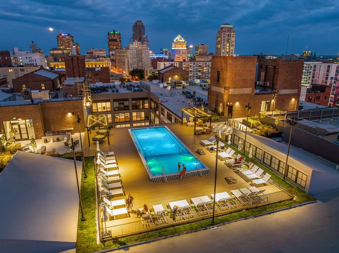 Trivers / The Victor