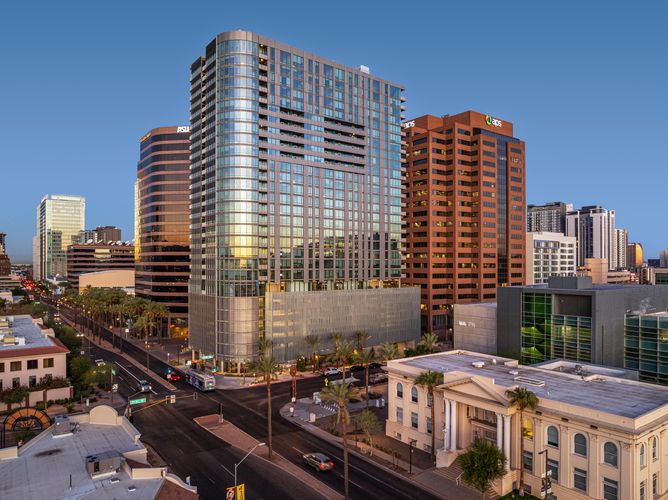 LJC with Will Bruder Architects / PALMtower, Phoenix, built by Clayco