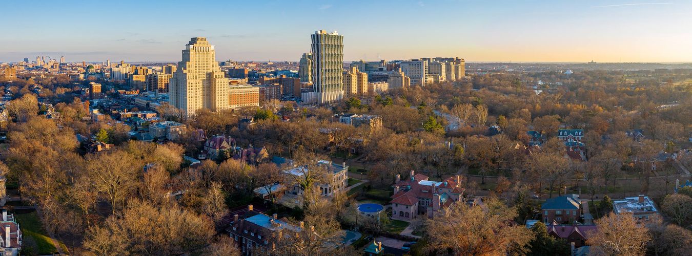 designed by Studio Gang and built by Clayco / 100 Above the Park