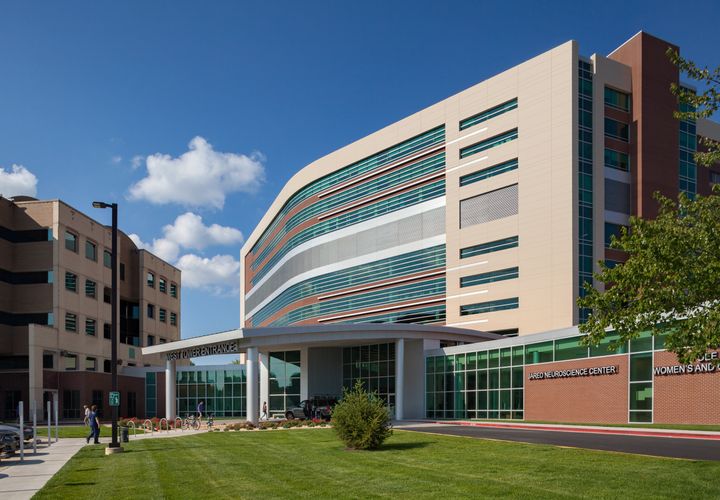 Beck Group  /  CoxHealth Women’s and Children’s Hospital and Neuroscience Center, Springfield, Missouri