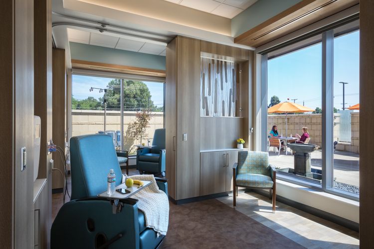 Earl Swensson Associates  /  Baptist Health Regional Cancer Center, Paducah, Kentucky