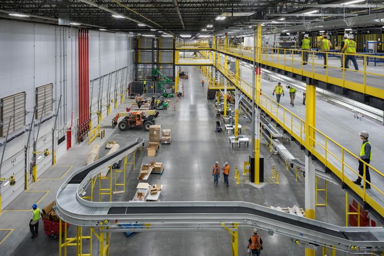 Clayco  /  manufacturing and distribution