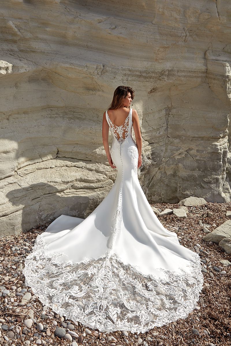 DR2209_Patrizia_back.jpg