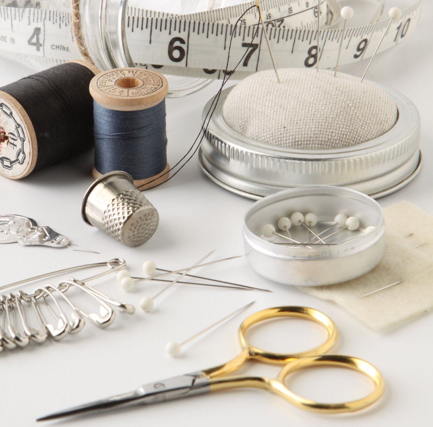 mason-jar-sewing-kit-materials.jpg