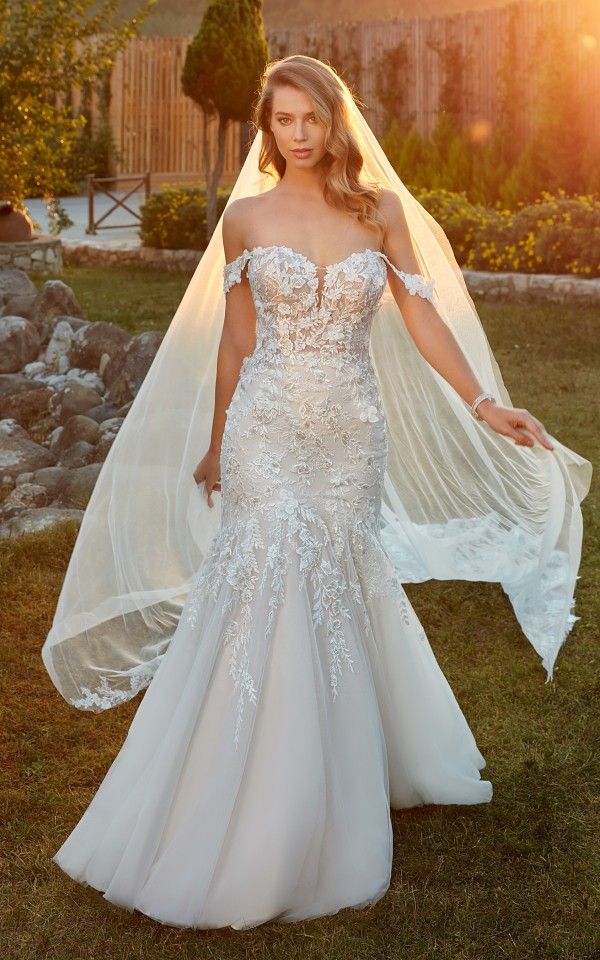 EK1503_Claire_full2_veil_web_1-600x960.jpg