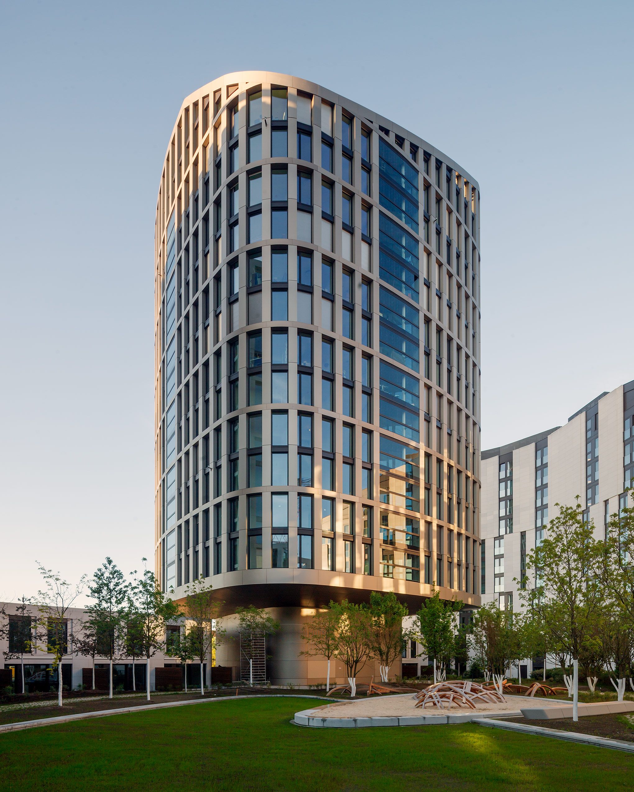 Hafenpark Quartier, Frankfurt 2025