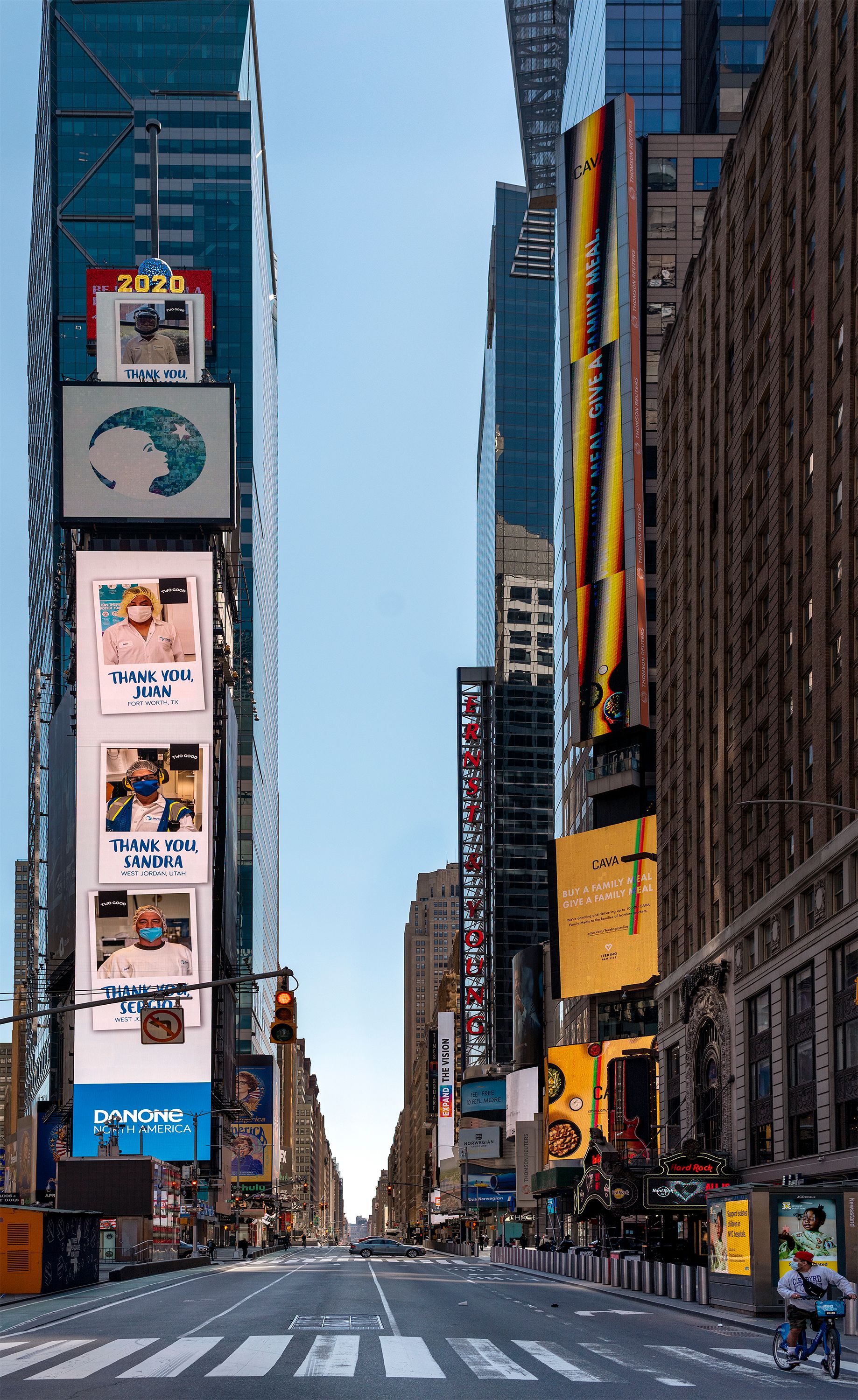 Broadway & 44th St. 1:36pm