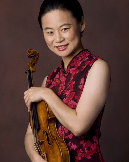 Internationally acclaimed violinist Midori