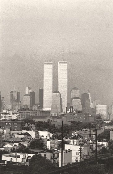 10_1_543_1twin_towers_jersey_in_fore_bw.jpg