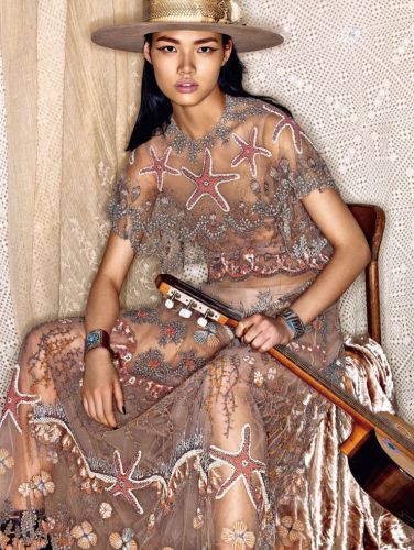 1meng_zheng_by_walter_chin_for_vogue_china_may_2015