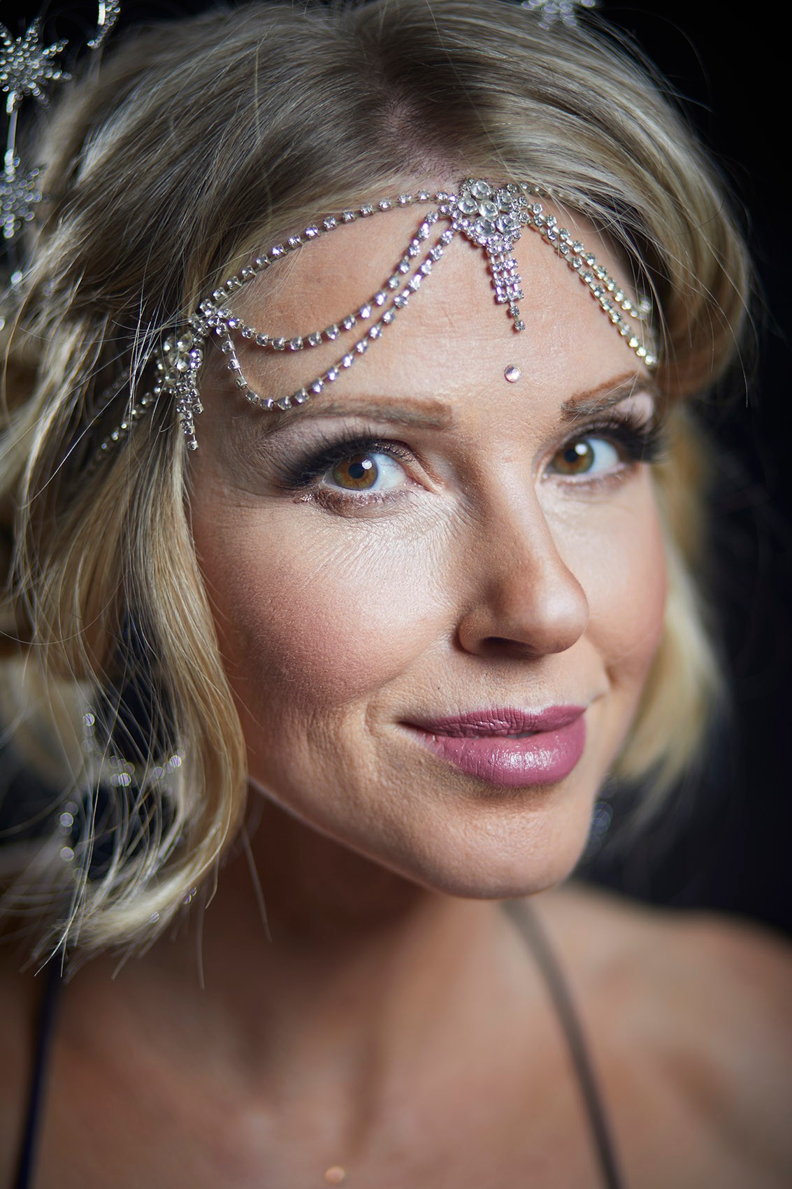 220312_Moon_Sara-0384 1.jpg