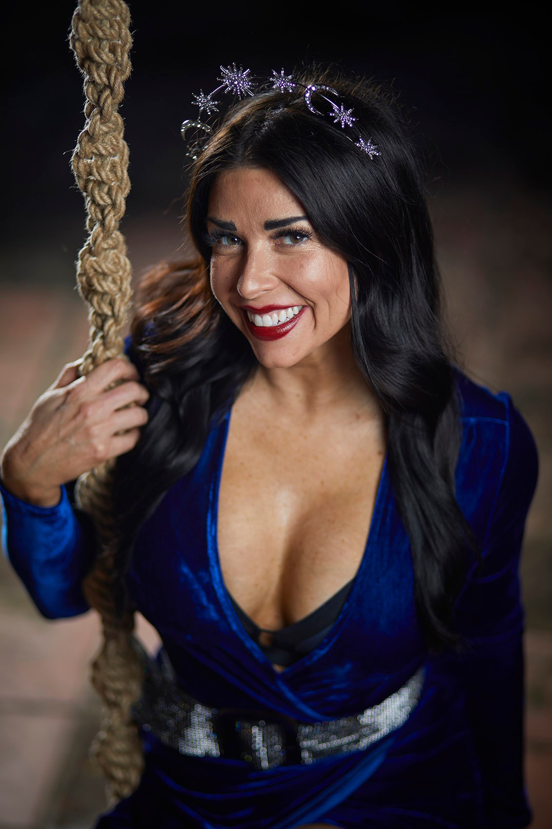 220312_Moon_Elle-0319 1.jpg