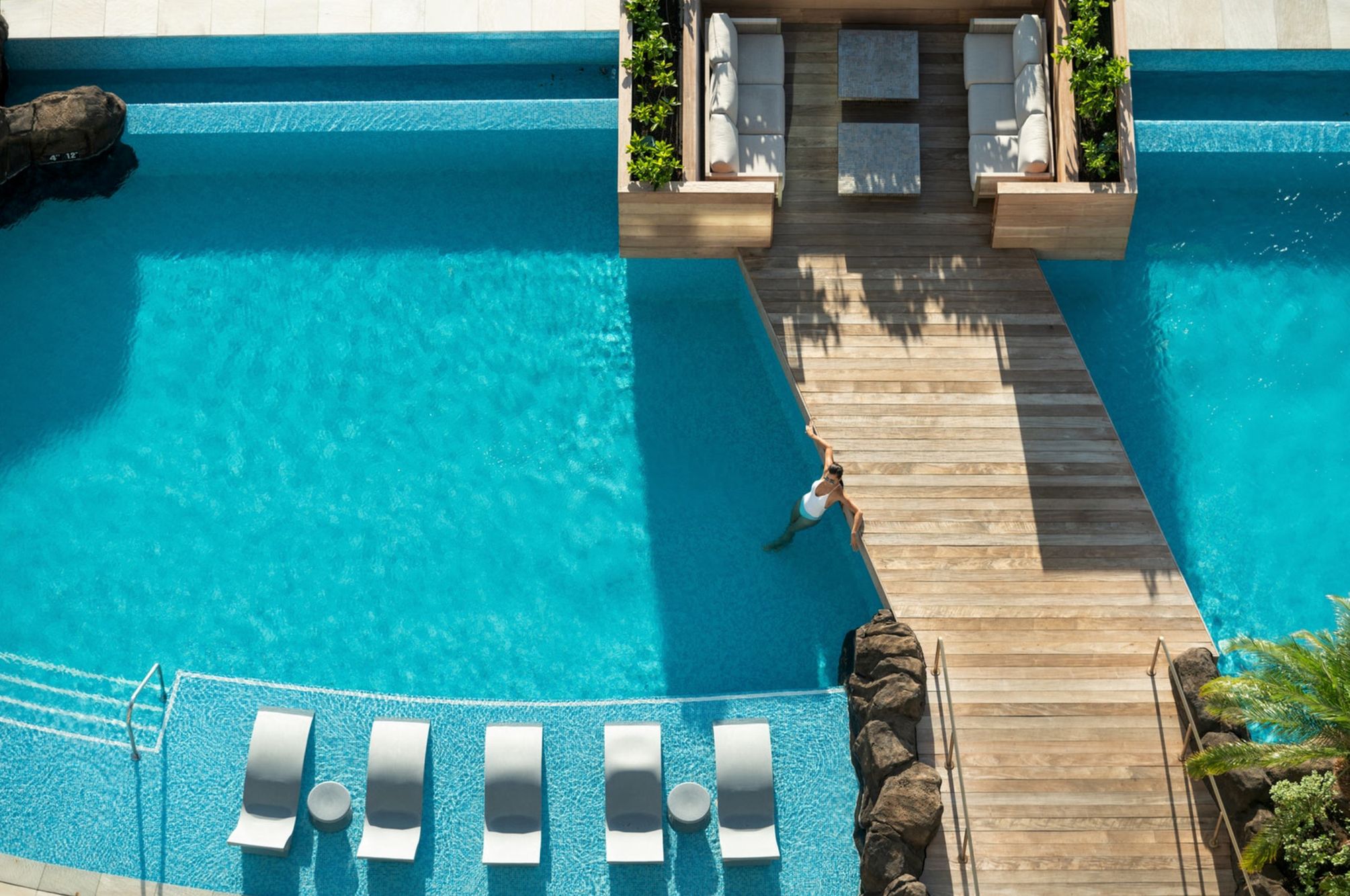 RC-Waikiki-Pool-top-down.jpg