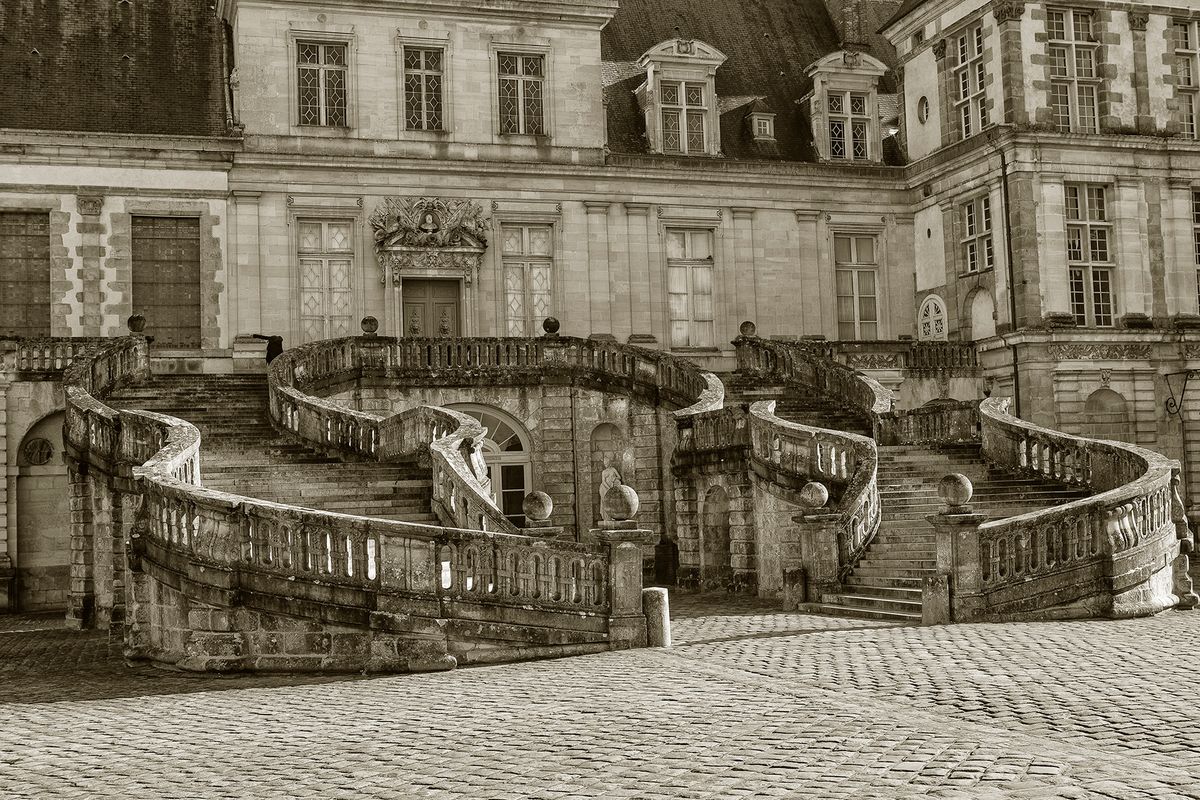 Château de Fontainebleau Horseshoe Staircase Fine Art Print