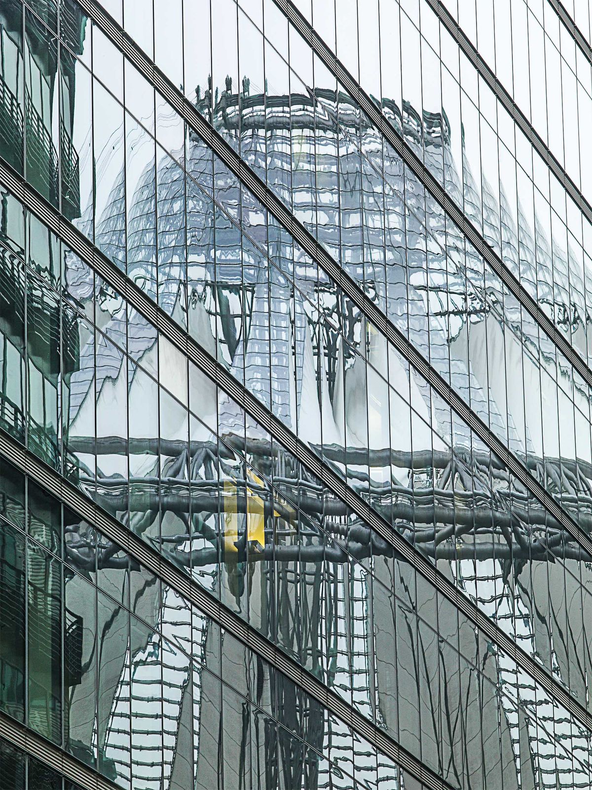 The Gherkin, Norman Foster Swiss Tower, London, England