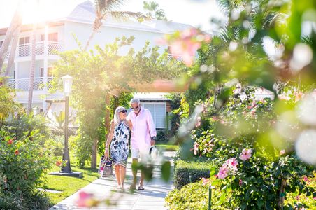 Port19-03_BTC_CaribbeanVillage_Gardens_Lifestyle_072.jpg