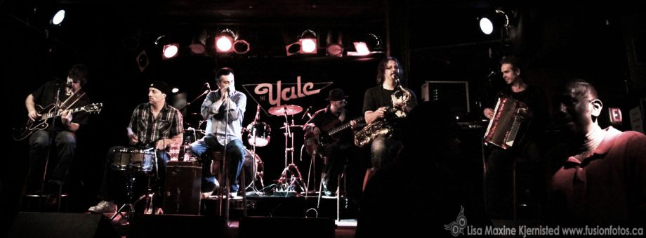 1brickhouse_acoustic_2