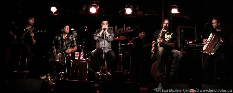 1brickhouse_acoustic__clr_2