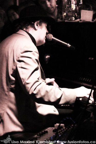 1michael_vaneyes_4_copy